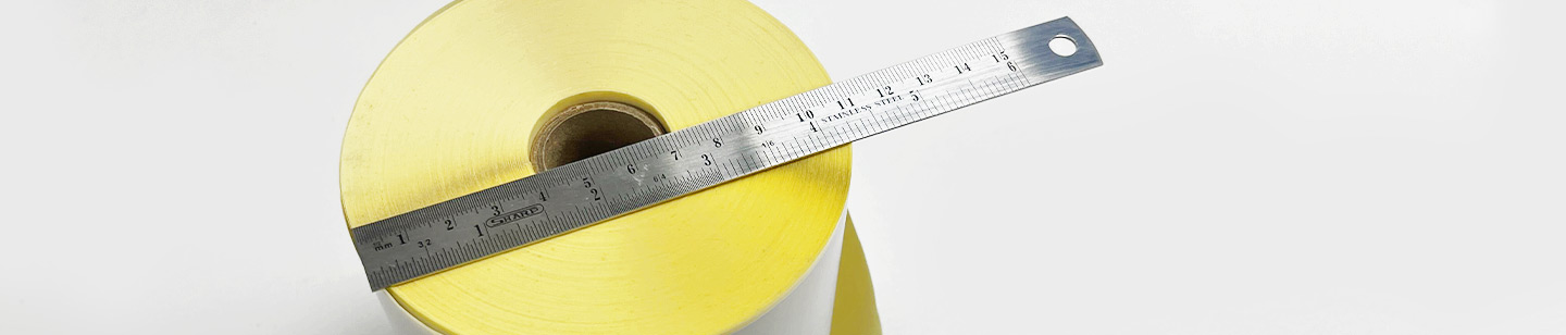 Image of a rule on a roll label measuring the overall diameter